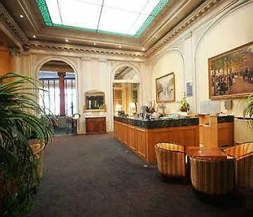 Inter-Hotel Grand Hotel De Roubaix 루베
